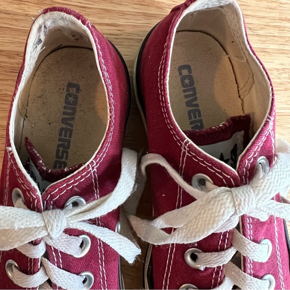 Converse All Star Chuck Taylors - Picture 8 of 10